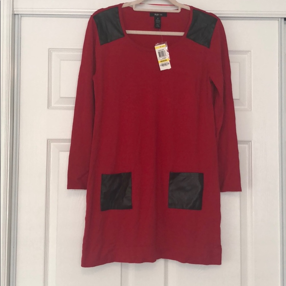 ✨NWT✨ red sweater dress with pockets